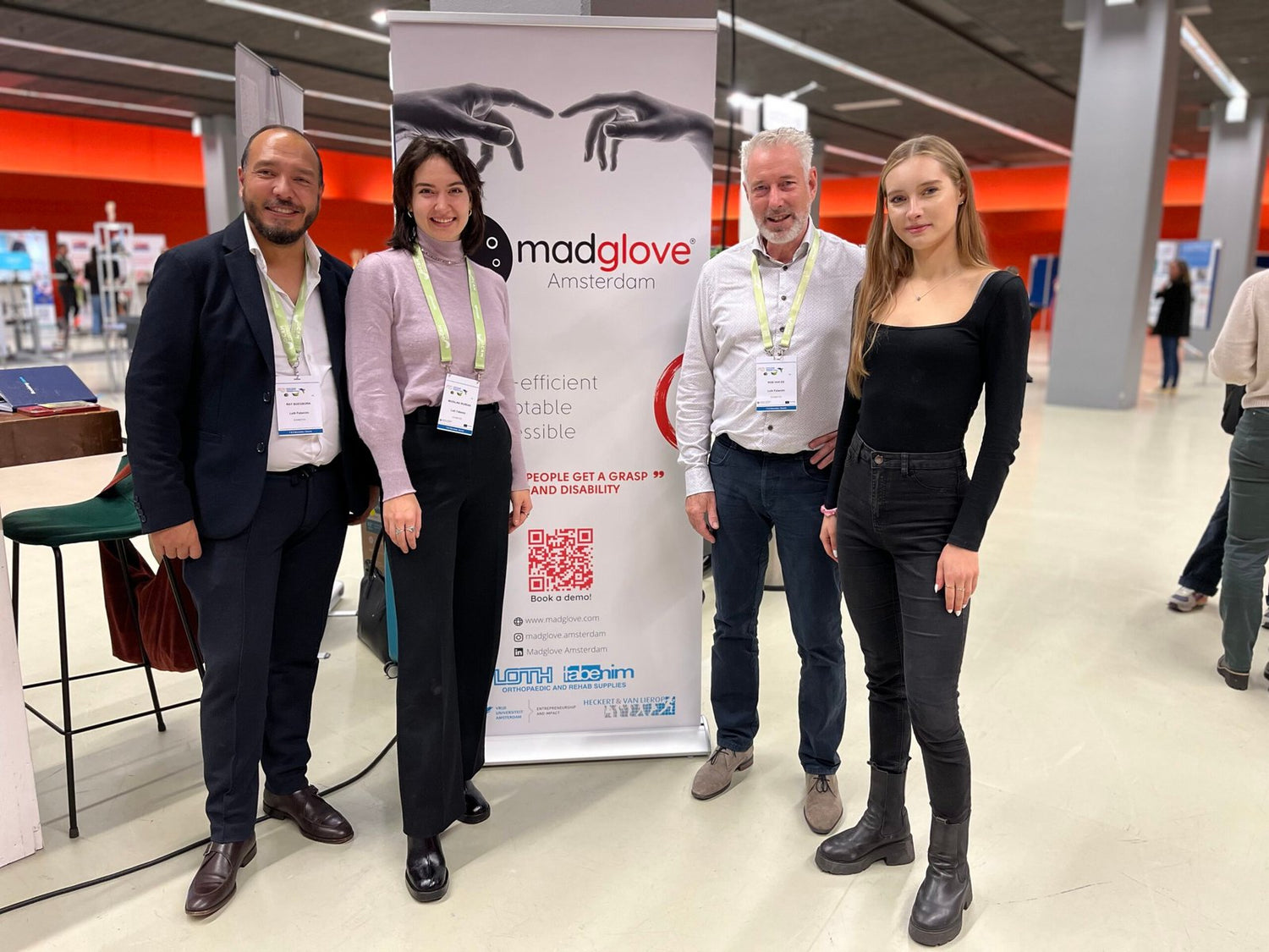 Celebrating milestones: Madglove’s Journey to the Dutch Congress of Rehabilitation Medicine